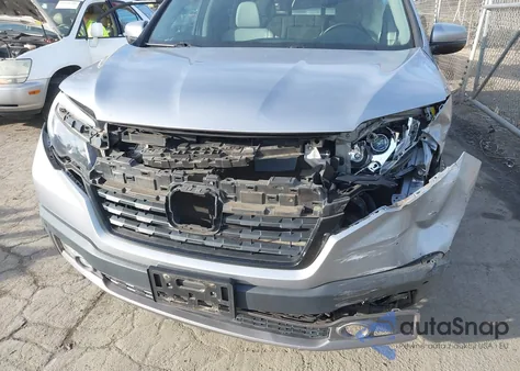 2018 Honda Ridgeline Rtl-E z USA, uszkodzony, nr VIN 5FPYK3F71JB006774